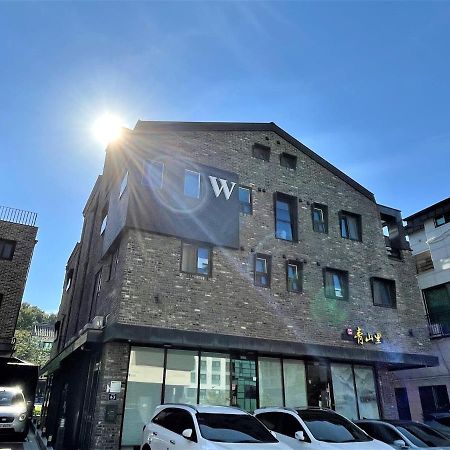 W Premium Guesthouse Incheon Airport Kültér fotó